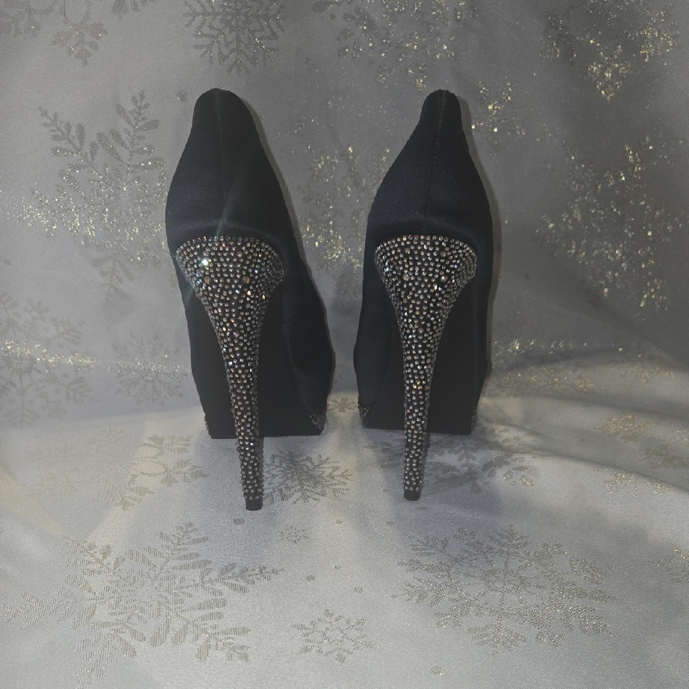 Steve Madden Black Satin Heels with Rhinestone Details - Picture 3 of 8